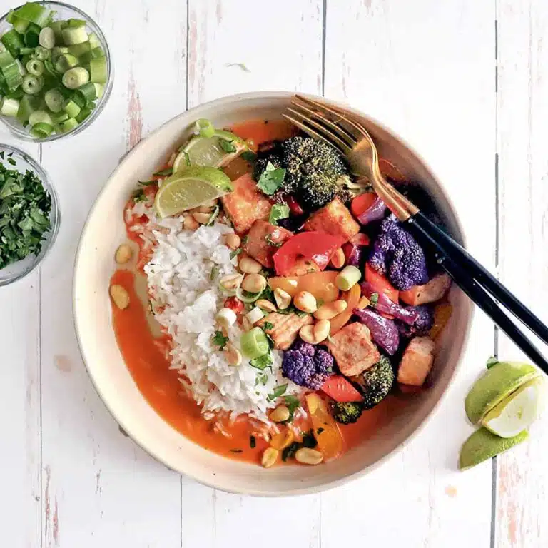 Picture of Thai tofu red curry.