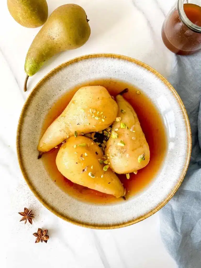 Pears in a bowl.