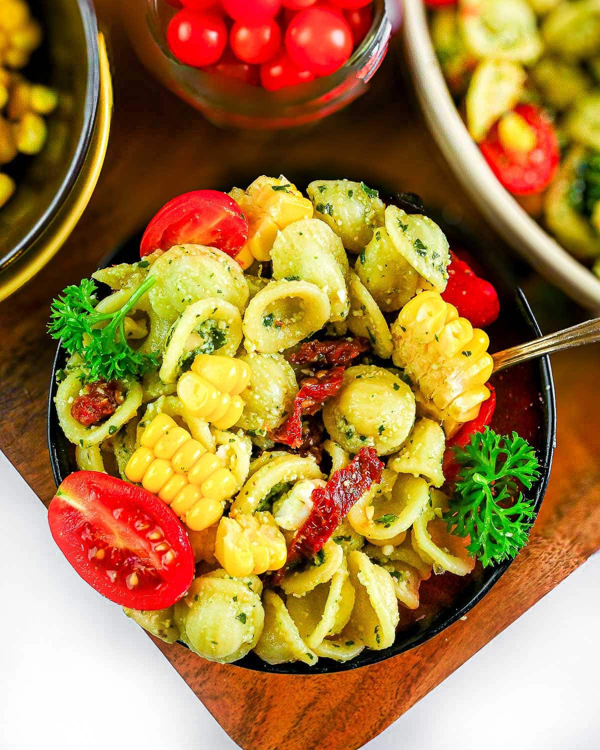 Lemon pesto pasta salad