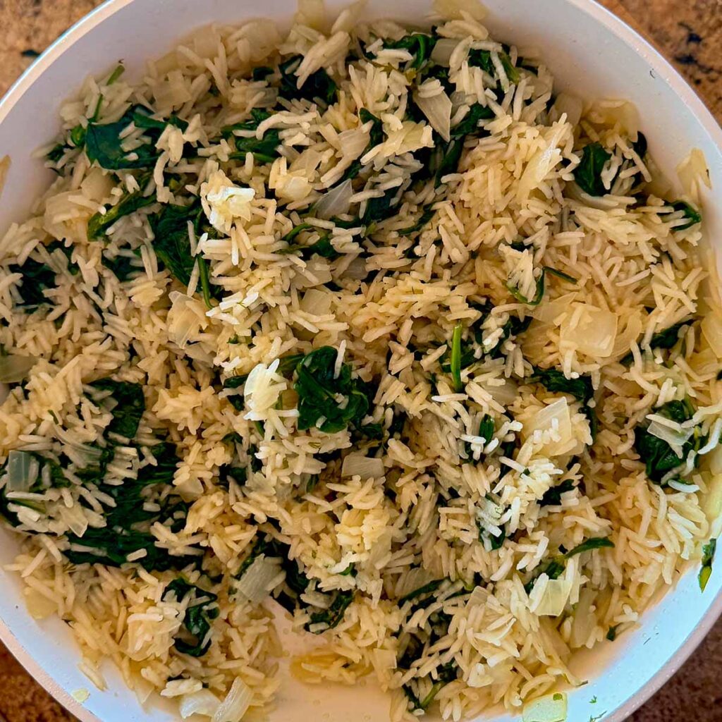 Spanakorizo in a skilled finished.